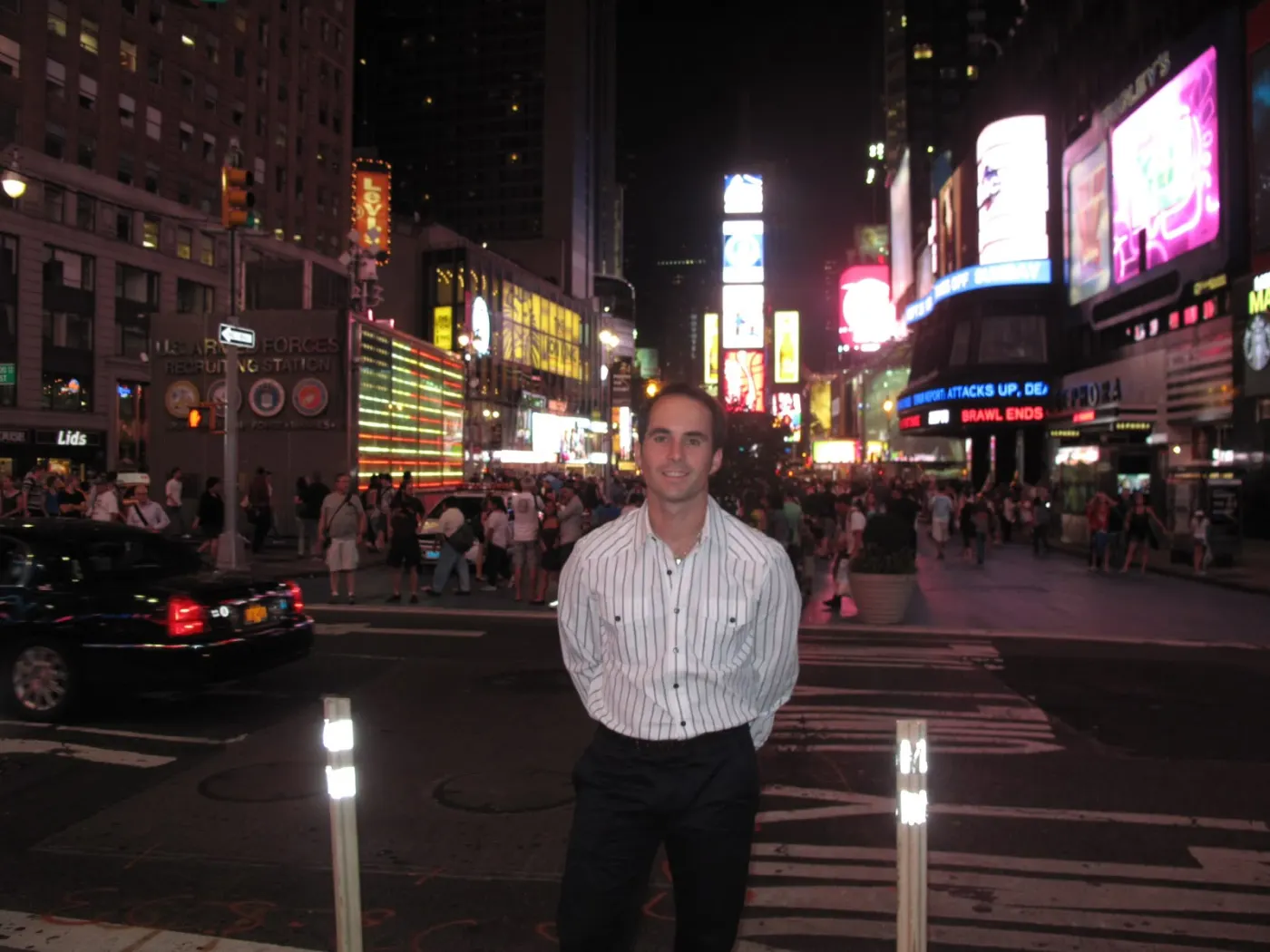 Antonio Tembleque en Times Square, Nueva York