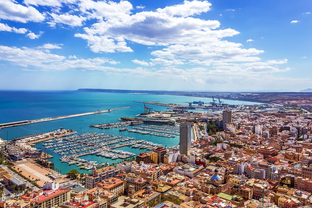 Viajes Barcelona, Sevilla, Granada, Zaragoza, Málaga, Valencia, Ronda, Nerja, Córdoba, Andalucía, Castilla La Mancha, Comunidad Valenciana y Madrid 2026: Circuito Cataluña, Levante y Andalucía