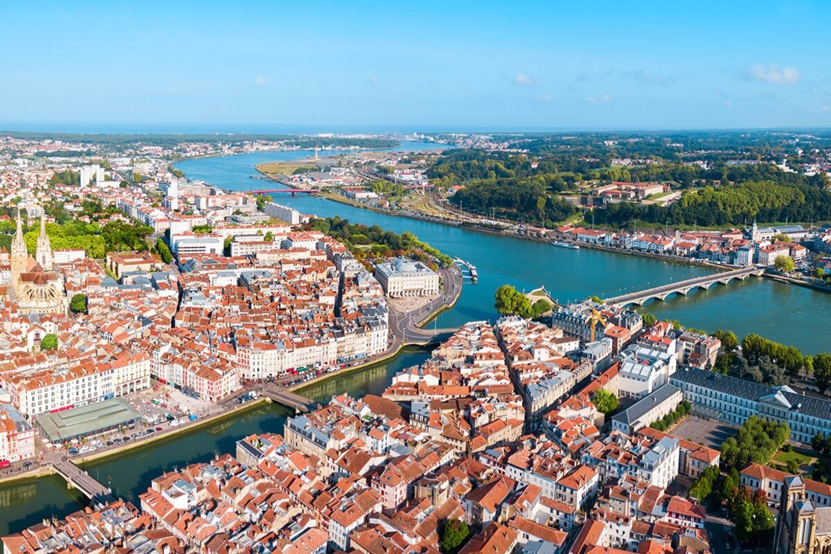 Bayonne