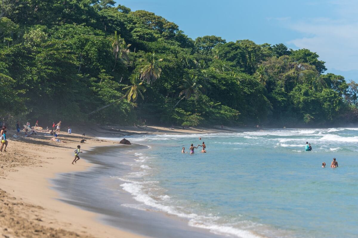 Costa Rica, Naturaleza y Playas del Sur