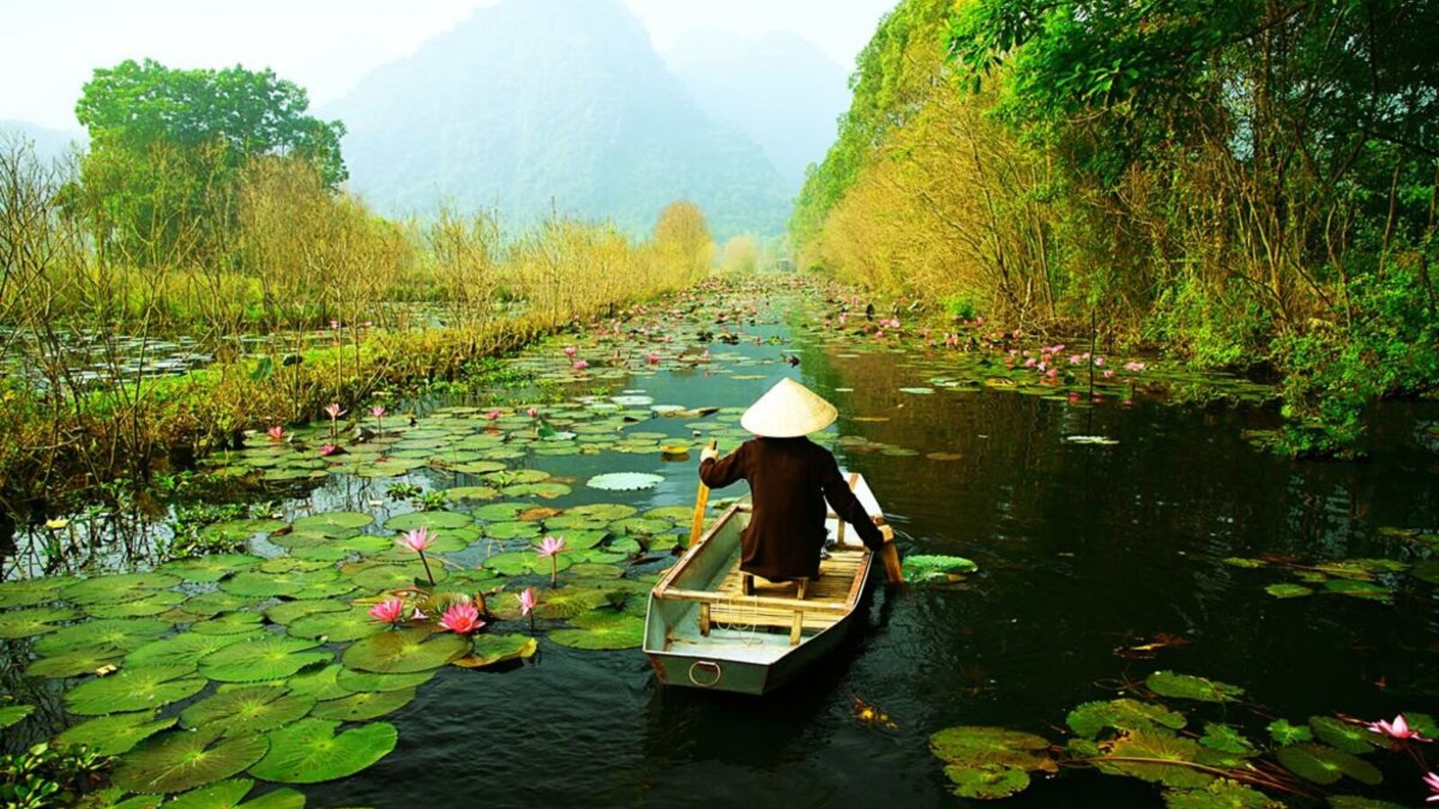 Viaje a Vietnam y Camboya para Mayores de 60 años: Ha Long, Hoi An y Angkor