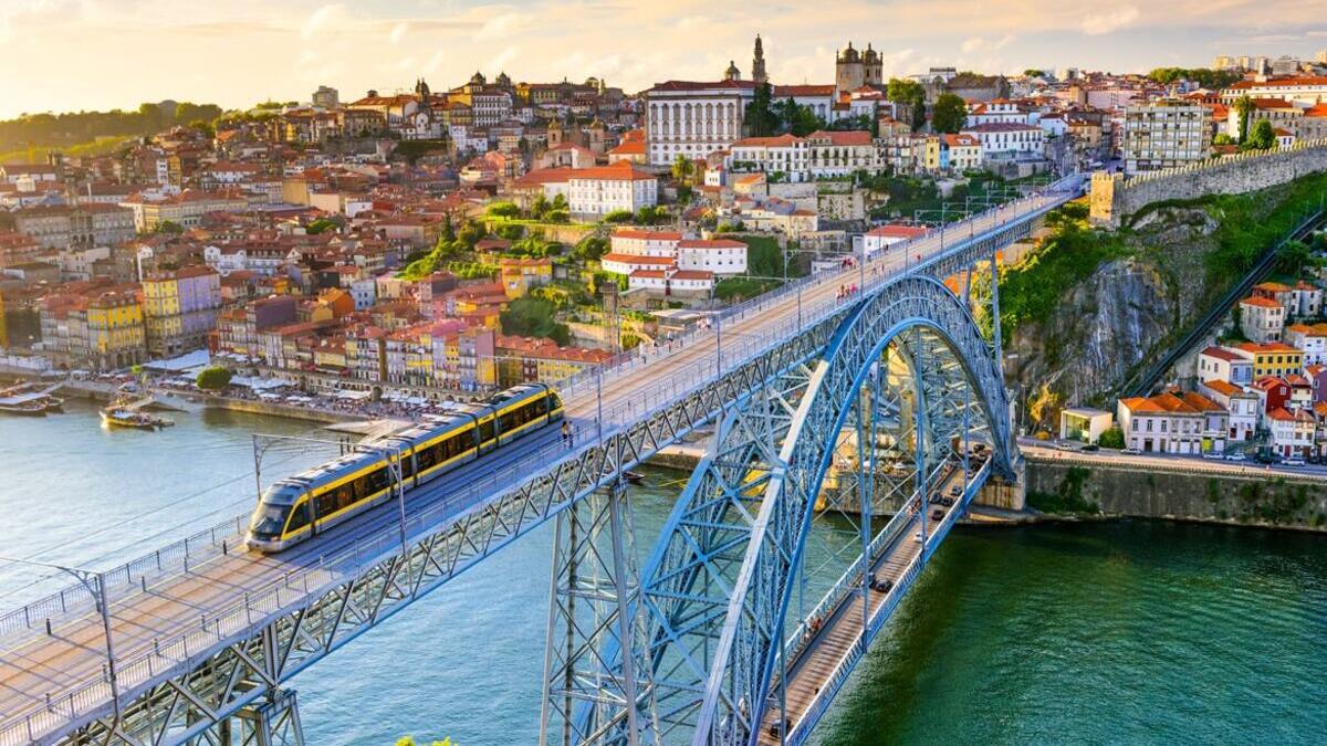 Circuito Lisboa, Coímbra y Oporto Portugal al Completo en tren