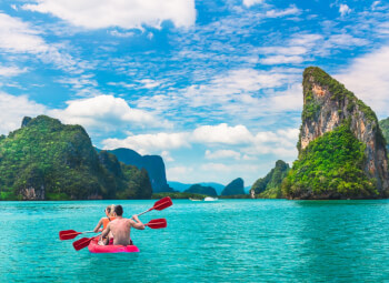Viaje Del Desierto a la Playa: Qatar y Phuket