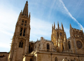 Viajes Barcelona, Bilbao, Burgos, Valencia, San Sebastián, Guernica, Vitoria, Montserrat, Comunidad Valenciana, Madrid, Andorra y Francia 2026: Viaje País Vasco, Andorra y Barcelona Con Lourdes