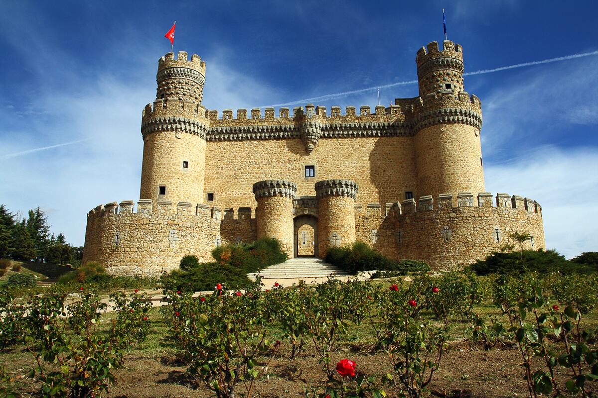 Castillo De Manzanares El Real