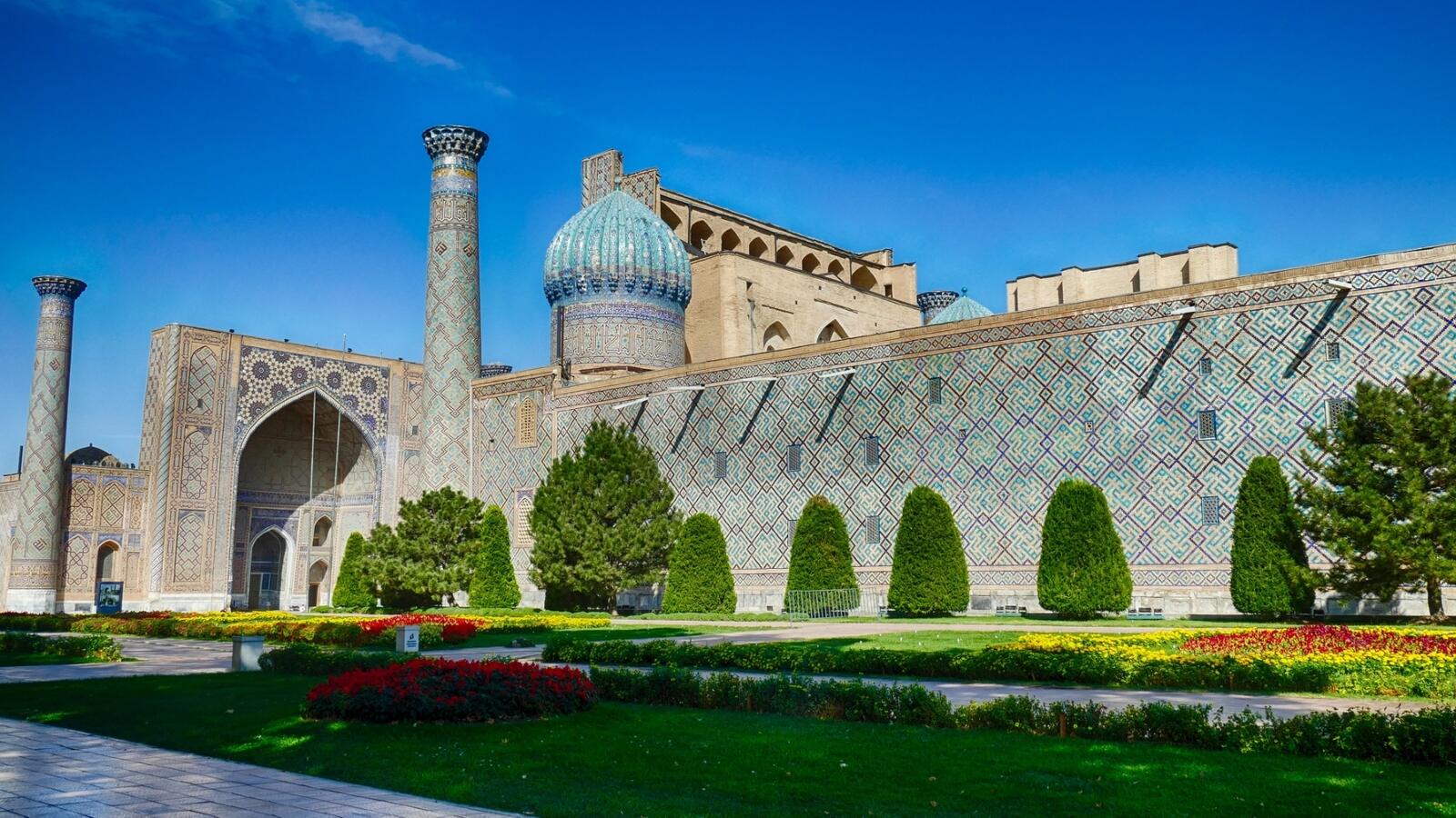 Viaje Uzbekistán Esencial: Maravillas de Khiva, Bukhara y Samarcanda para mayores de 55 años