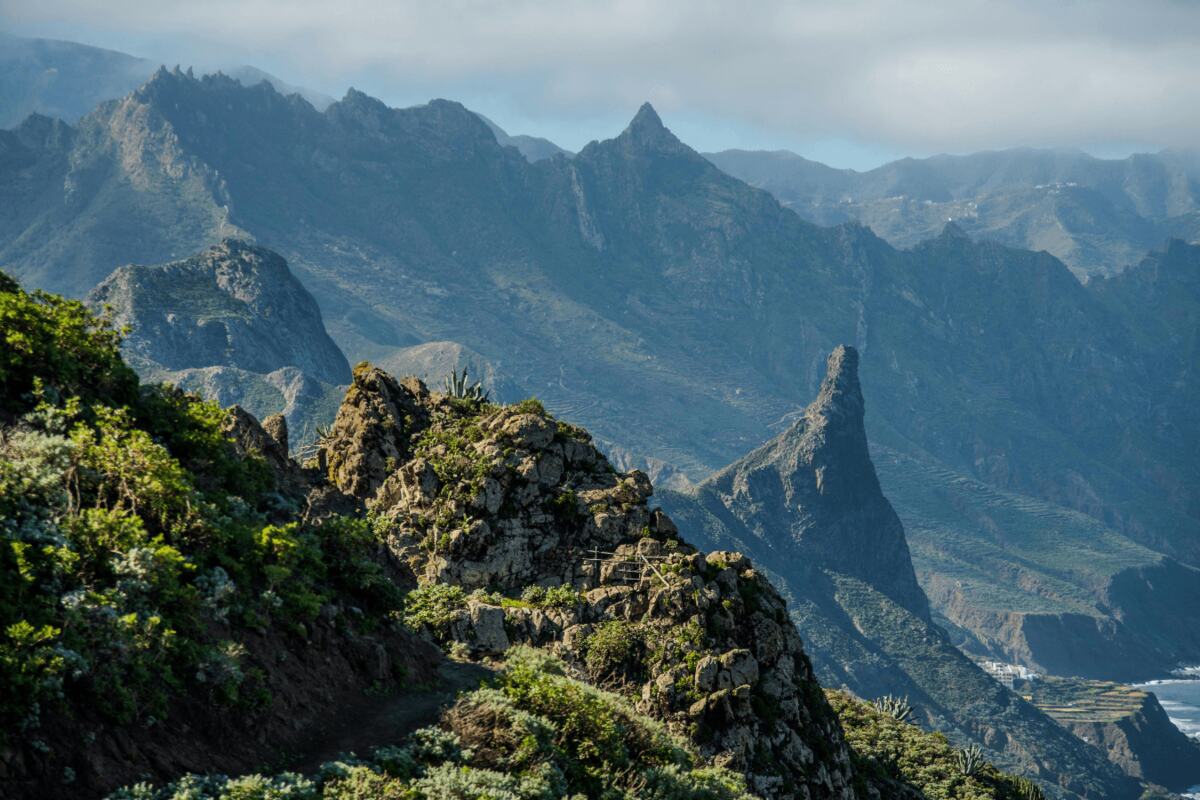 Tenerife: La isla de la eterna primavera para seniors