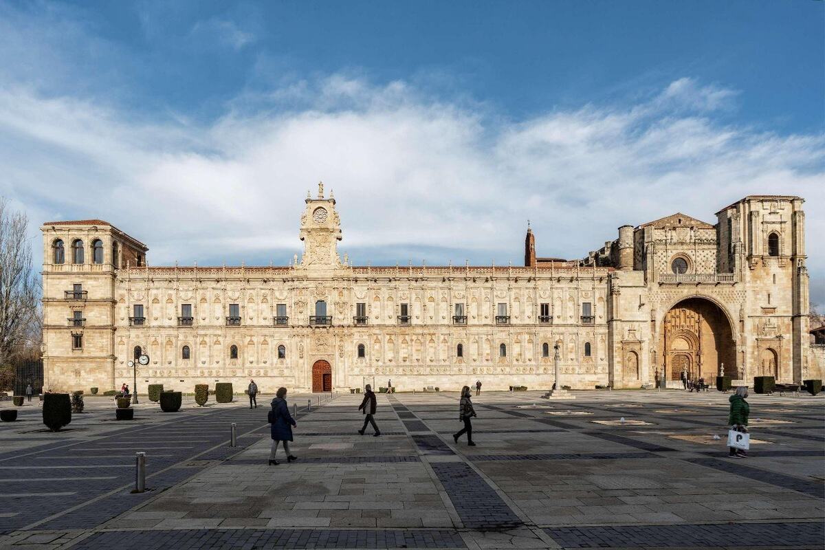 Hotel Parador de León