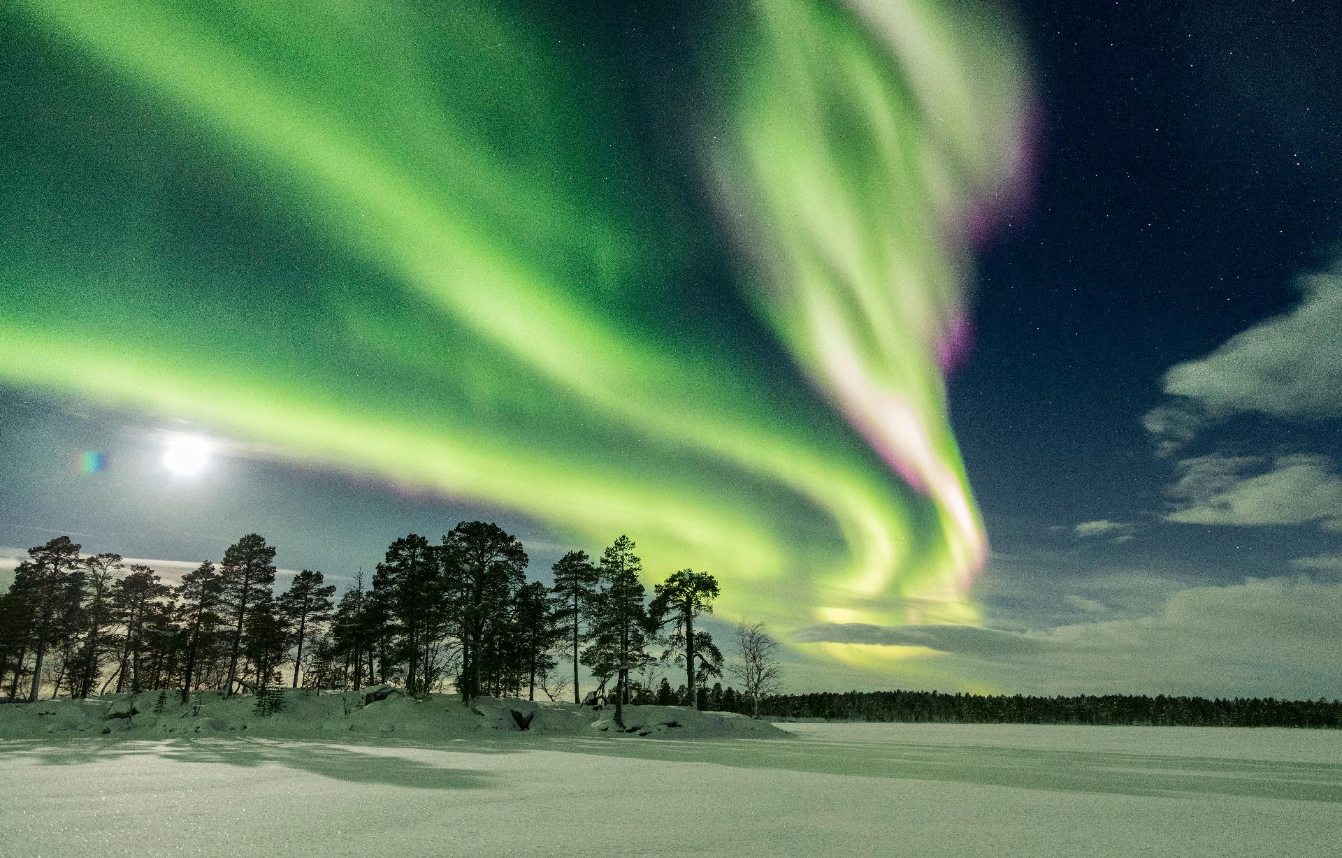 Auroras boreales en Laponia Sami - Hotel Boutique Wilderness Juutua. 4 diciembre desde Barcelona