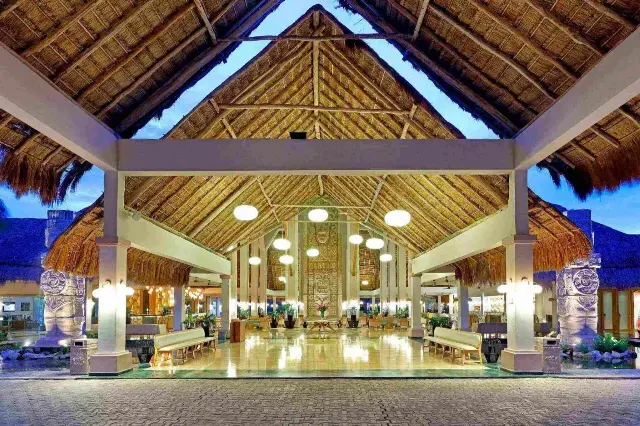 Grand Palladium Select White Sand · foto 2