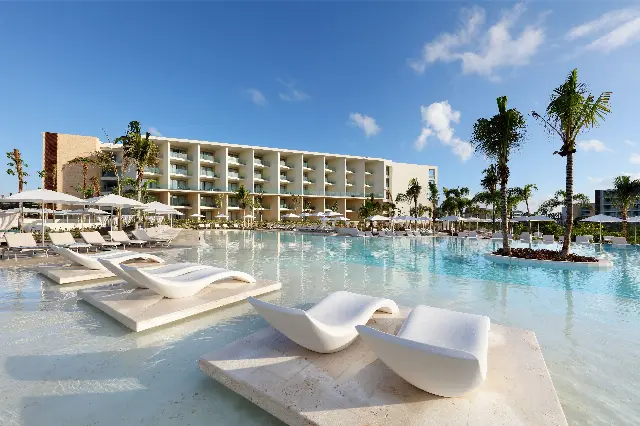Grand Palladium Select Costa Mujeres