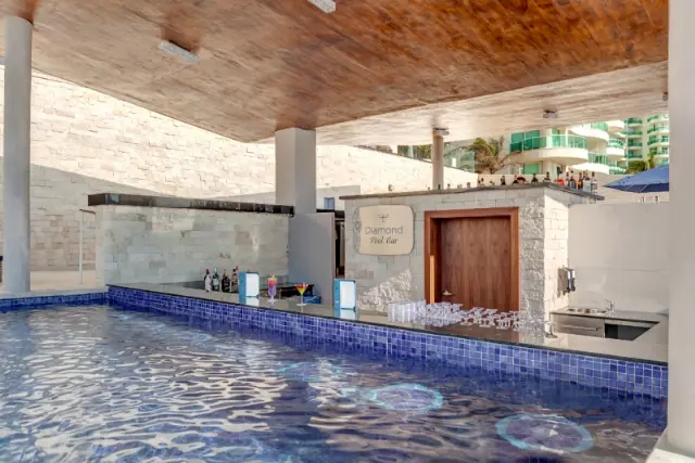 Royalton Chic Suites Cancun (Adults Only)